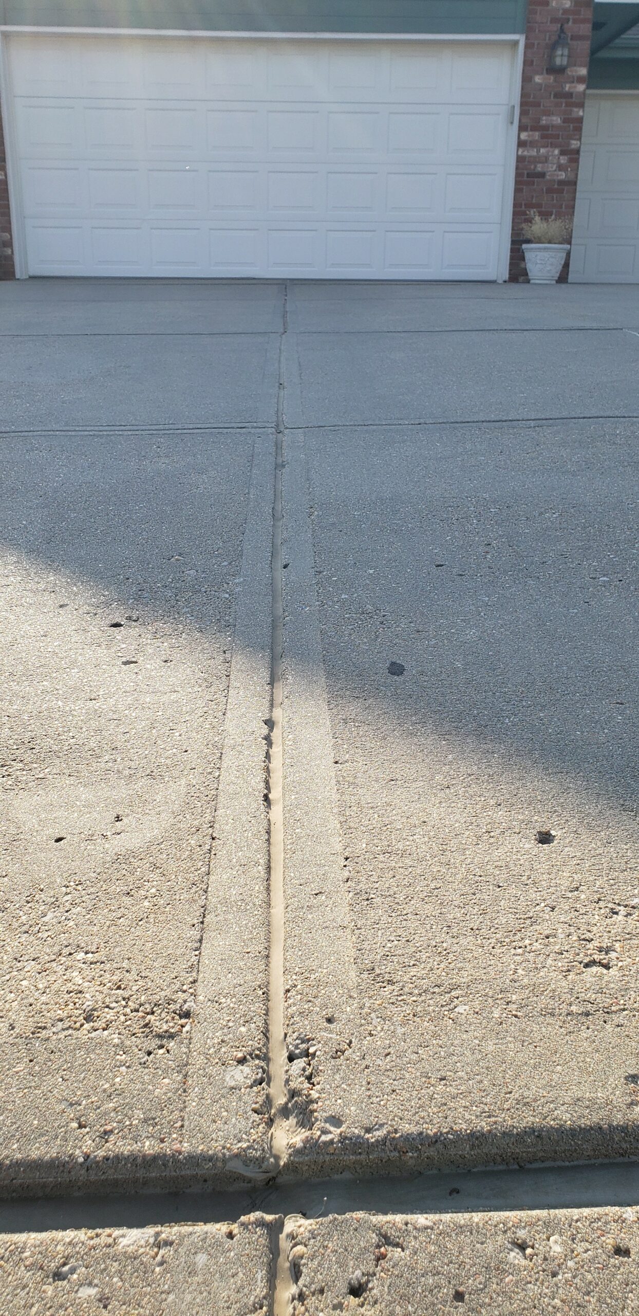 Caulk Concrete Driveway at Marilyn Breaux blog